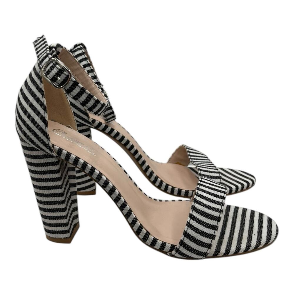 Black White Striped Chunky Heel Ankle Strap Sandals Women's Sz 8 EUC